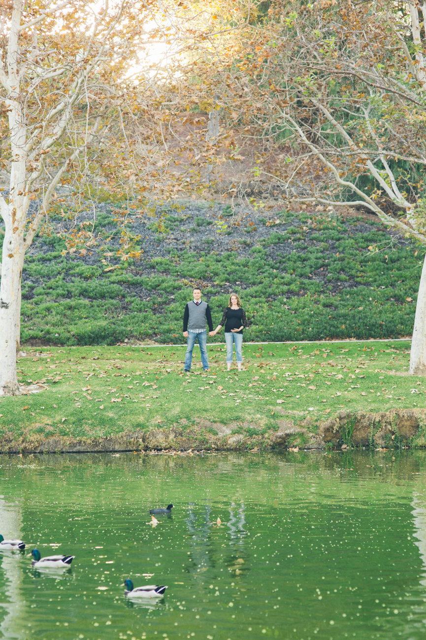 Maternity-photos-brea-fullerton-park-outdoor-fun_0005