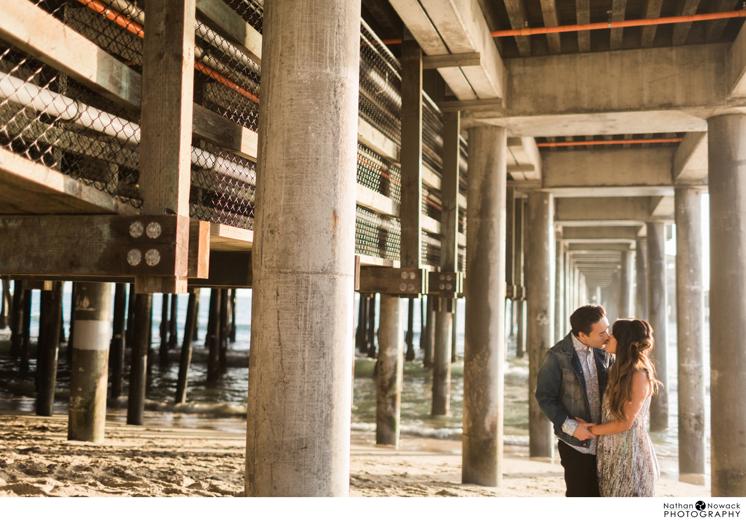 Santa-Monica-esession-engaged-photos-pier-beach_0009