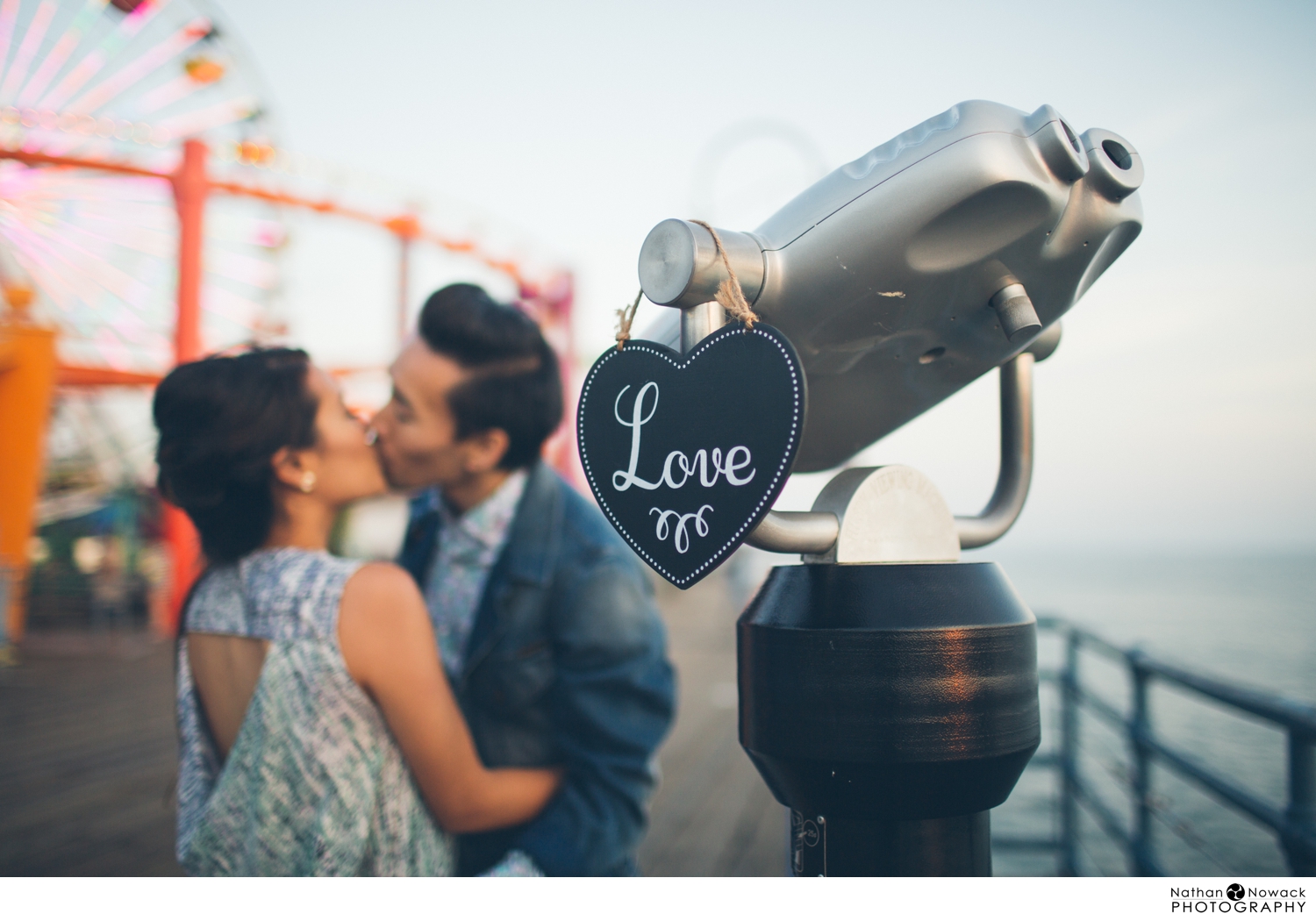 Santa-Monica-esession-engaged-photos-pier-beach_0017