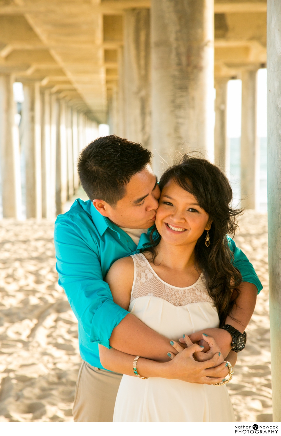 Huntington-Beach-Engagement-Session-Pool-hall-pier-guitar_0014