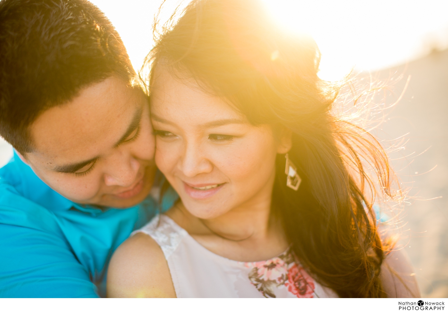 Huntington-Beach-Engagement-Session-Pool-hall-pier-guitar_0018